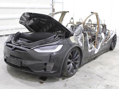 Rør TESLA MODEL X (5YJX) EV AWD | BP19632832M125 