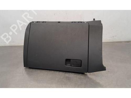 Boîte à gants VW POLO VI (AW1, BZ1, AE1) 1.0 (75 hp) 29195378