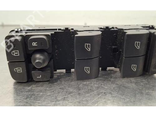 switch-volvo-xc40-536-2017-31818738 main image