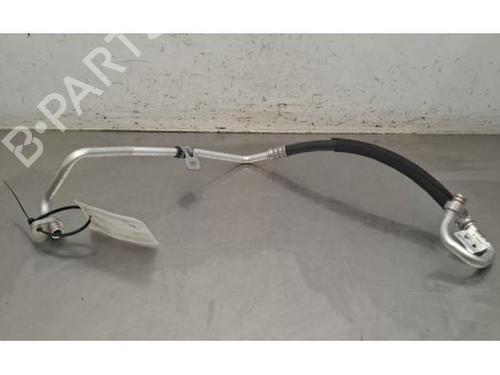 Used AC pipe AC pipe PEUGEOT 3008 II SUV (MC_, MR_, MJ_, M4_) 1.2 THP/ PureTech 130 (MRHNSM, MRHNSU, MRHNSJ, MRHNYW,... (131 hp) 40517889 40517889