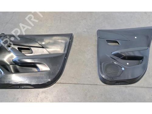 Sæde sæt PEUGEOT 208 II (UB_, UP_, UW_, UJ_) 1.5 BlueHDI 100 | BP24870841C78 