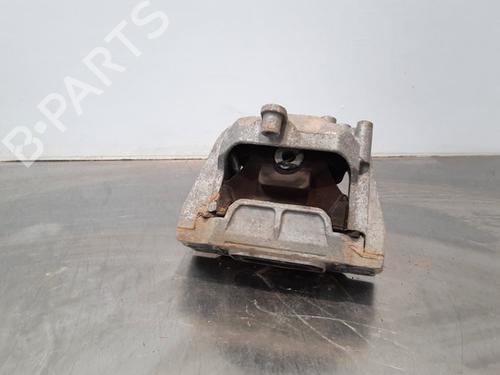 Used Engine mount VW CADDY IV Box Body/MPV (SAA, SAH) 2.0 TDI (102 hp) 10899141