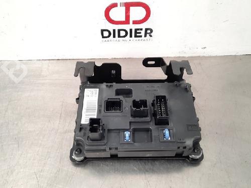 Used Fuse box Fuse box CITROËN BERLINGO Box Body/MPV (B9) 1.6 BlueHDi 120 (120 hp) 10886074 10886074