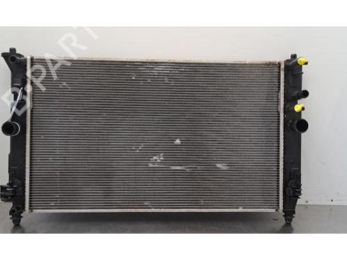 Radiador agua Radiador agua TOYOTA YARIS (_P21_, _PA1_, _PH1_) 1.5 Hybrid (MXPH10, MXPH11) (116 hp) 35970163 35970163
