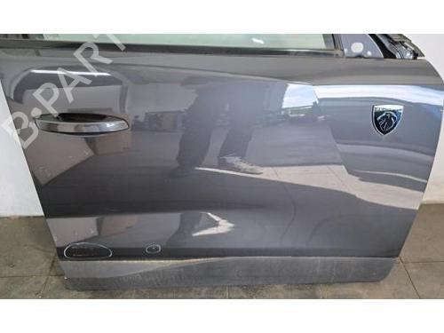Right front door PEUGEOT 308 III (FB_, FH_, FP_, F3_, FM_) PureTech 130 (FPHNSL, FPHNST) | BP25777872C3