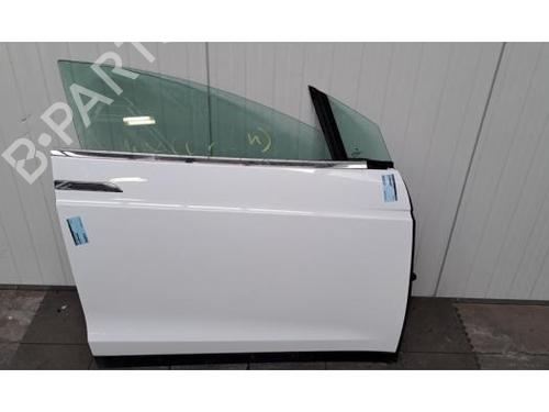 dr-hjre-fortil-tesla-model-3-5yj3-ev-2017-15043648 main image