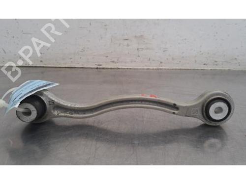 Venstre bagtil bærearm Venstre bagtil bærearm MERCEDES-BENZ C-CLASS T-Model (S205) C 180 d (205.200) (122 hp) 36680863 36680863