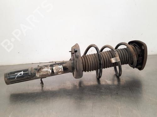 Used Right front shock absorber VOLVO XC40 (536) D3 (150 hp) 17112761