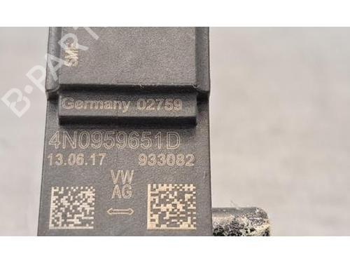 Electronic sensor AUDI Q5 (FYB, FYG) 2.0 TDI quattro | BP39418248M84 - Image 9