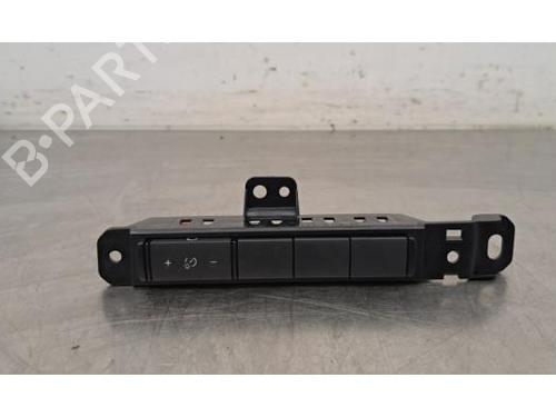 Used Switch NISSAN QASHQAI III (J12) 1.3 DIG-T (140 hp) 30187414