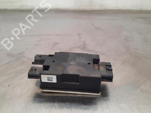 Used Electronic module RENAULT MASTER III Van (FV) 2.3 dCi 135 FWD (FV0N, FV08, FV06, FV00) (136 hp) 23613755
