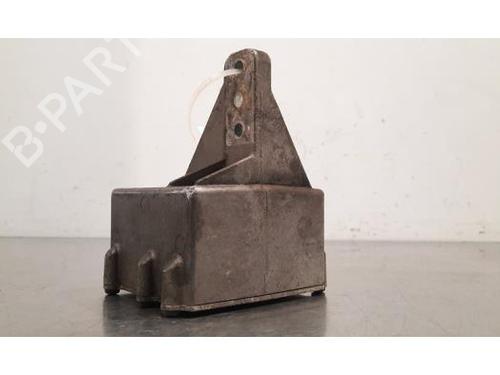 Support MERCEDES-BENZ VITO Van (W447) 119 CDI / BlueTEC 4x4 (447.601, 447.603, 447.605) | BP23631128C155 