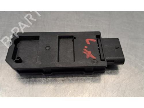 Used Antenna/Base Antenna/Base 39230697 39230697