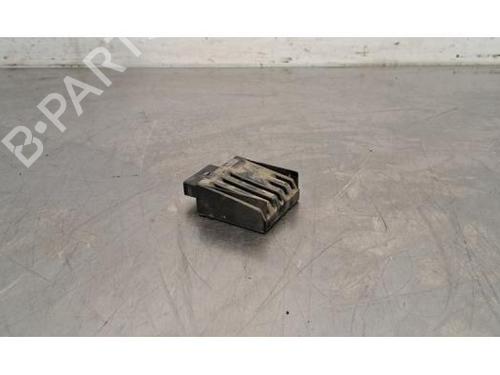 Bensin Pumpkontrollenhet SKODA OCTAVIA IV Combi (NX5, PV5) 2.0 TDi (116 hp) 24459558
