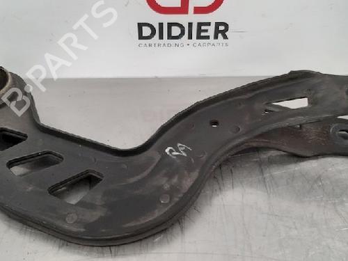 Højre bagtil bærearm MERCEDES-BENZ A-CLASS (W176) A 180 (176.042) (122 hp) 10879300