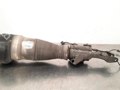 Used Right front shock absorber MERCEDES-BENZ S-CLASS (W222, V222, X222) S 400 d 4-matic (222.035, 222.135) (340 hp) 15236638