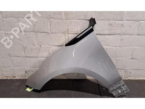 Used Left front fenders LAND ROVER RANGE ROVER VELAR (L560) 2.0 D200 MHEV 4x4 (204 hp) 30806337