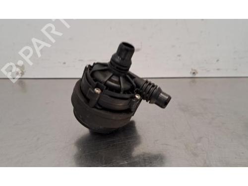 Used Auxiliary water pump Auxiliary water pump BMW XM (G09) XM All-wheel Drive (653 hp) 33743901 33743901