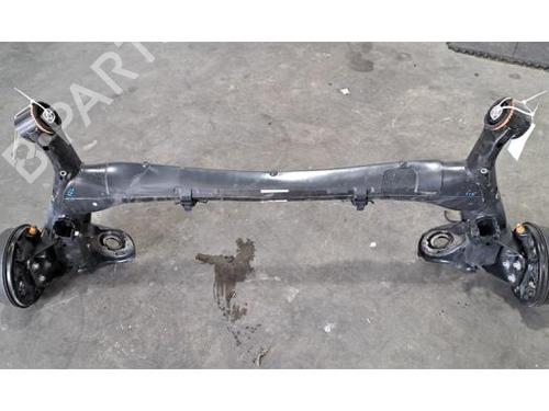 Used Rear axle OPEL CORSA F (P2JO) 1.2 (68) (75 hp) 23611378