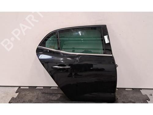 right-rear-door-renault-megane-iv-hatchback-b9amn_-2015-39645948 main image