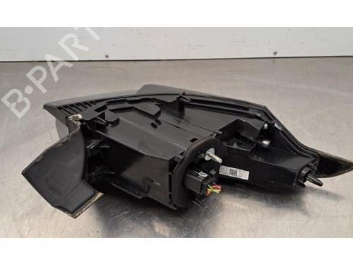 Right taillight PEUGEOT 308 III (FB_, FH_, FP_, F3_, FM_) Hybrid 136 (FPHPYC) | BP31273817C35 