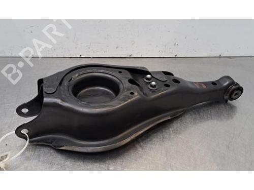 Used Right rear suspension arm Right rear suspension arm 37003180 37003180