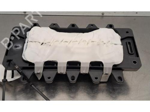 Used Passenger airbag Passenger airbag MERCEDES-BENZ CLA (C118) CLA 200 Mild-Hybrid (118.387) (163 hp) 40289066 40289066
