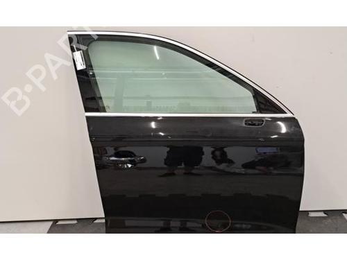 Used Right front door Right front door 37038447 37038447
