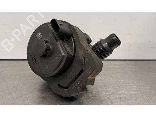 Used Auxiliary water pump BMW X1 (U11) xDrive 25 e Plug-in-Hybrid (245 hp) 31283150