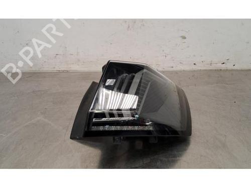 Used Right taillight PEUGEOT 3008 II SUV (MC_, MR_, MJ_, M4_) 1.2 Hybrid 136 (MRHPYE) (136 hp) 24821072