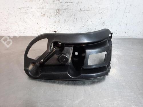 Used Support PEUGEOT 2008 II (UD_, US_, UY_, UJ_, UR_, UC_) 1.2 PureTech 130 (USHNS, URHNS) (130 hp) 23628024