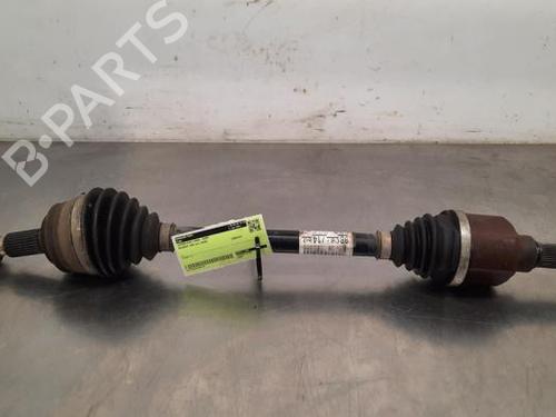 Used Left front driveshaft PEUGEOT 308 III (FB_, FH_, FP_, F3_, FM_) BlueHDi 130 (FBYHZL, FBYHZT) (131 hp) 23633777