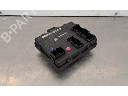 Used Electronic module PEUGEOT 308 III (FB_, FH_, FP_, F3_, FM_) BlueHDi 130 (FBYHZL, FBYHZT) (131 hp) 30532488