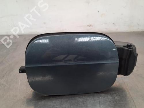Używane Klapa wlewu paliwa SKODA OCTAVIA III Combi (5E5, 5E6) 2.0 TDI (150 hp) 23599640