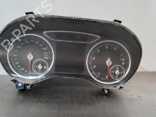 Used Instrument cluster MERCEDES-BENZ A-CLASS (W176) A 160 (176.041) (102 hp) 10872732