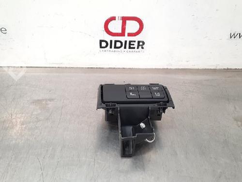 Used Switch Switch MAZDA CX-3 (DK) 2.0 SKYACTIV-G (DK5W, DK6W) (120 hp) 10887429 10887429