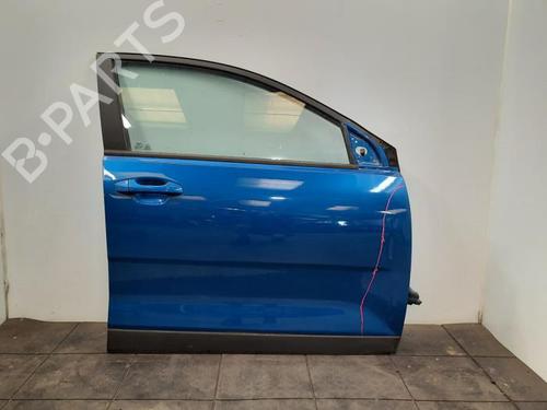 right-front-door-kia-stonic-yb-2017-37861893 main image