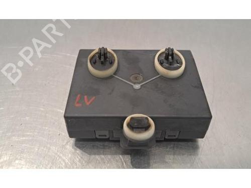 Used Electronic module Electronic module VW GOLF VII (5G1, BQ1, BE1, BE2) 1.6 TDI (105 hp) 33296994 33296994