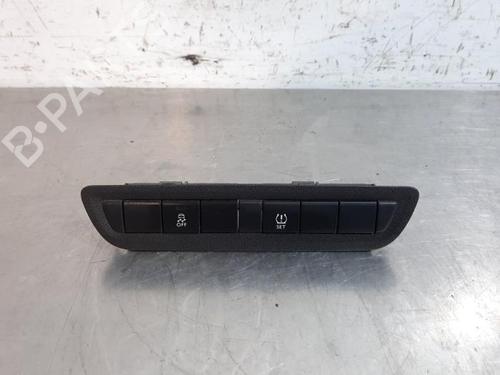Used Switch PEUGEOT 208 I (CA_, CC_) 1.2 VTI 82 (82 hp) 23627111