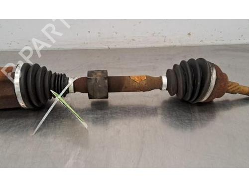 Right front driveshaft FORD KUGA II (DM2) 2.0 TDCi 4x4 | BP29515347M39 