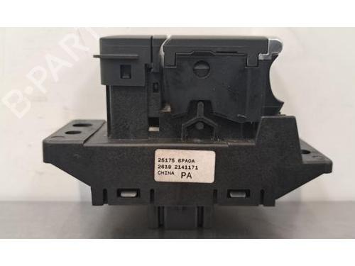 Switch NISSAN JUKE (F16_) DIG-T 117 | BP29879408I30