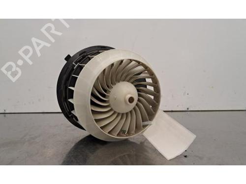 Used Heater blower motor Heater blower motor MERCEDES-BENZ C-CLASS (W205) C 200 d (205.007) (136 hp) 32376531 32376531