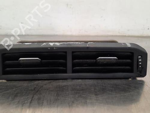 Used Air vent VW POLO VI (AW1, BZ1, AE1) 1.0 TSI (95 hp) 23610389