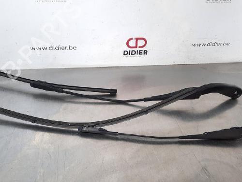 Used Front windshield wiper arm BMW 3 (F30, F80) 316 d (116 hp) 15016552
