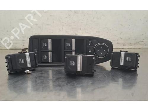switch-mitsubishi-asx-vsx_-vse_-2023-40614602 main image