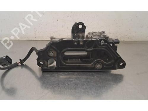Used Suspension compressor Suspension compressor PORSCHE TAYCAN (Y1A) Turbo (Y1AFC1) (680 hp) 34048637 34048637