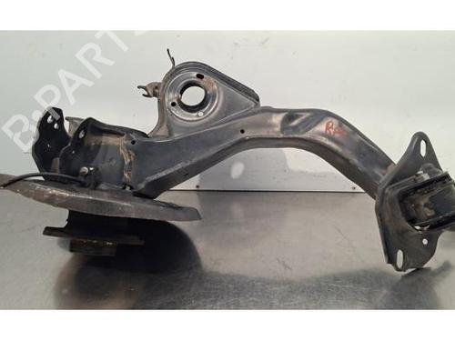 Used Right rear steering knuckle BMW 2 Gran Tourer (F46) 218 d (150 hp) 32485815