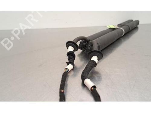 Tailgate lift support PEUGEOT 308 III (FB_, FH_, FP_, F3_, FM_) PureTech 130 (FPHNSL, FPHNST) | BP25777976C138 