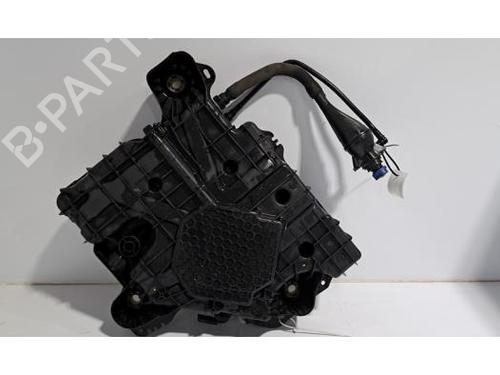 AdBlue-Tank für PEUGEOT EXPERT Van (V_) 2.0 BlueHDi 120 (122 hp) 31273162