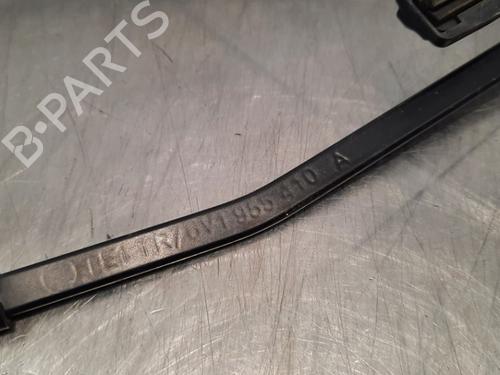 Front windshield wiper arm SKODA FABIA III Estate (NJ5) 1.0 TSI | BP15039251C143 